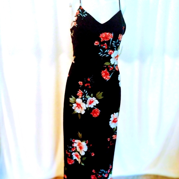 Fortune & Ivy Dresses & Skirts - Fortune & Ivy Maxi dress